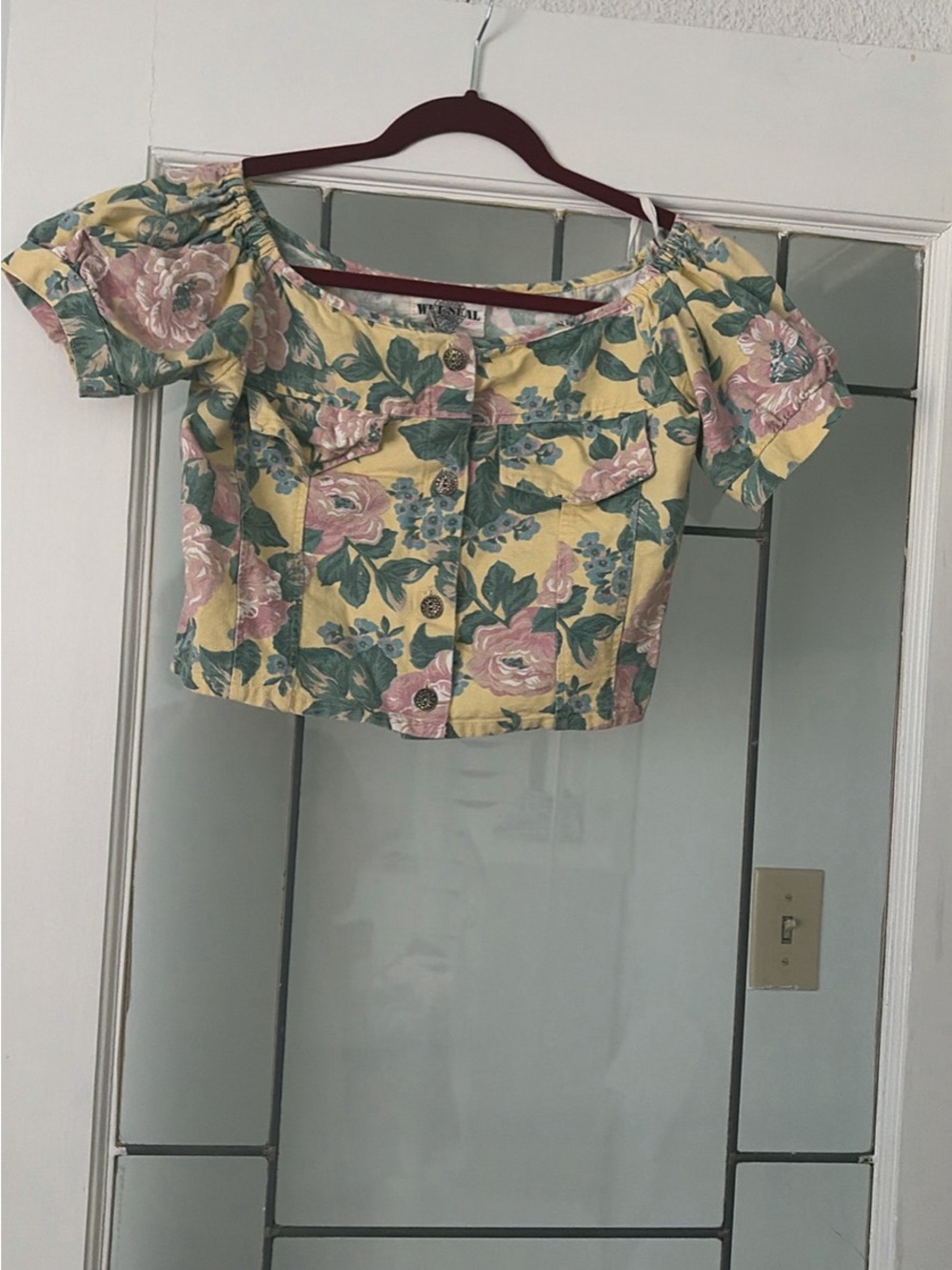 Wet seal floral crop top